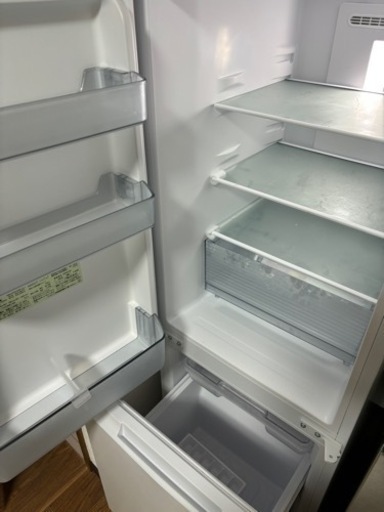お取引中！新品シャープ冷蔵庫