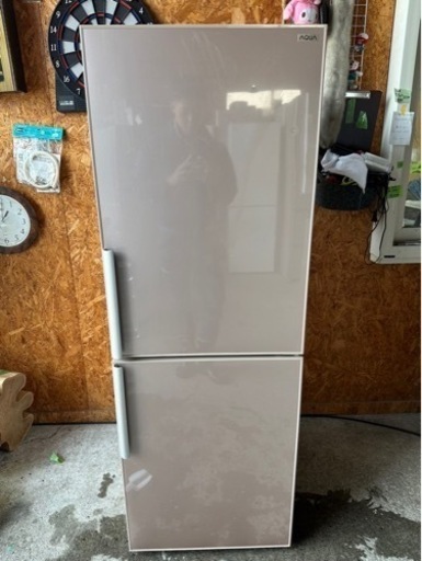 G1603   AQUA 270L 2012年