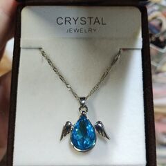 クリスタルガラス💧ネックレス