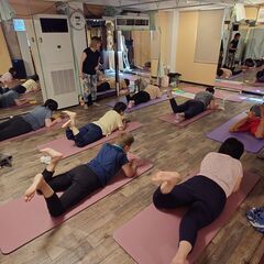 クリオ接骨院監修の【ヨガ・背骨コンディショニング・ピラティス】ベ...