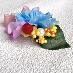 アートフラワーコサージュ
の画像