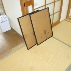 額縁２つ。無料でお譲りします。受け渡しは、7/19(金)15:00、松山市立花です。の画像