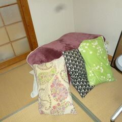 布団･枕セット。無料でお譲りします。受け渡しは、7/19(金)15:00、松山市立花です。の画像