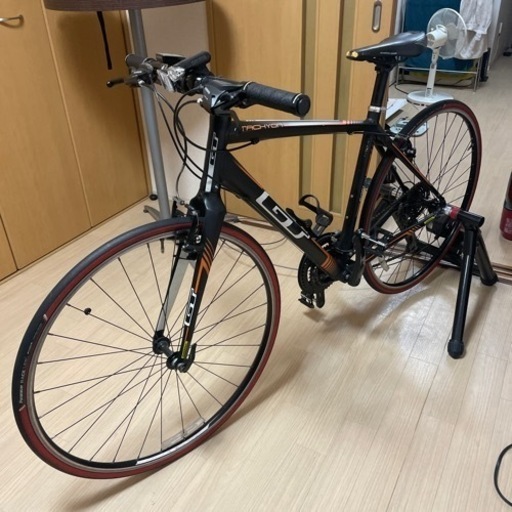 クロスバイク GT Tachyon4.0