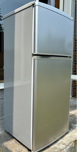 小型2ドア冷蔵庫