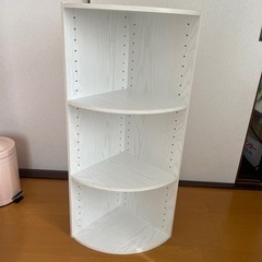 コーナーカラーボックス