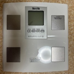 【受け渡し予定者決まりました】2021年製タニタ・体重計