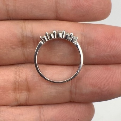 K18WG ダイヤモンド　リング　3.1g 0.5ct