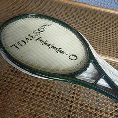 硬式テニスラケットの画像