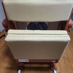 介護用品　便座保温ポータブルトイレ　差し上げます　の画像