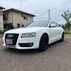 車検付ですぐ乗れます☆コミコミ価格☆アウディA5☆V6エンジン☆カード払いやローンOKの画像