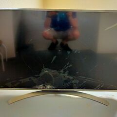 49インチ液晶4Kテレビ LG 49UJ6500(2018年製造...