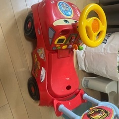 カーズ乗用玩具の画像