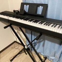 YAMAHA P45 電子ピアノ　スタンド ペダル ヘッドホン付き！