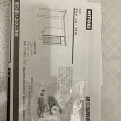 パソコンデスク、学習机　白色 -- 配送も可能ですの画像