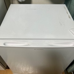 ミニ冷蔵庫の画像
