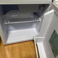 ミニ冷蔵庫の画像