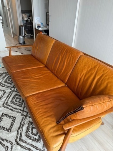 ACME Furniture  DELMAR SOFA  本革