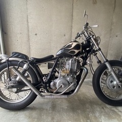 SR400 チョッパー　ボバー　カスタム　車検あり