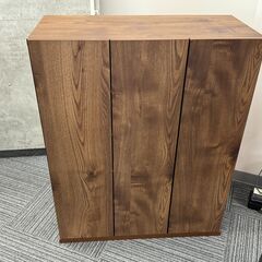 下駄箱です。　すごくきれいです。
