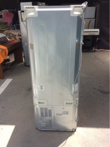 Panasonic  321L  3ドア冷凍冷蔵庫  NR-C32DM-P形   2016年製  ※中段のトレーにシミが有ります。製氷