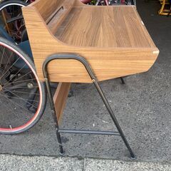 リサイクルショップどりーむ荒田店 No12696 デスク　机　作業台　シンプル　コンパクトの画像