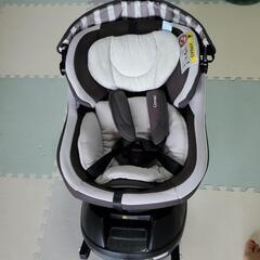 コンビ　チャイルドシートISOFIX　新生児～4才頃まで