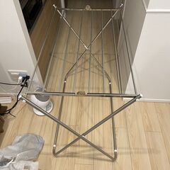 未使用品　ニトリ　平干しもできるタオルハンガー(8枚掛け SUS)