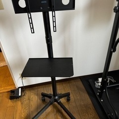 テレビの台