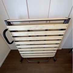 折り畳みベッド　スノコ　　 シングル　　の画像