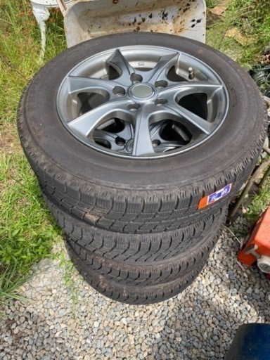 5穴　アルミホイール　15×6j 114.3m　普通車用　　185/65r15 スタッドレスタイヤ