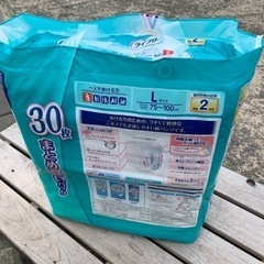 未開封　おむつ　ライフリー　30枚入り　Lサイズの画像