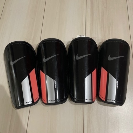 脛当て　フットサル　サッカー