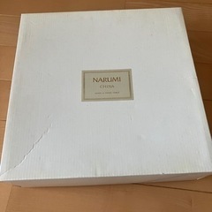 新品・未使用品☆ナルミ チャイナ☆大皿5枚組の画像
