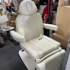 ★直接引取りのみ限定【Composite】電動フェイシャルベッド...