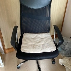 オフィスチェア　椅子の画像
