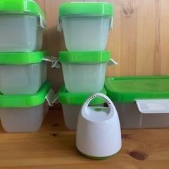 【⭐️さらに値下げ⭐️美品】真空保存容器　フォーサセット