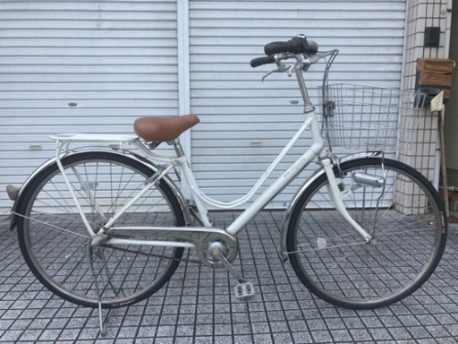 【26インチ自転車】美品❗️ブリヂストン製Cajuna 3段変速　LEDオートライト付　前後タイヤ、前カゴ、鍵新品❗️スペアキーあり　若林自転車　浜大津店　SALE中❗️