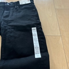 ユニクロ　ズボン　新品の画像
