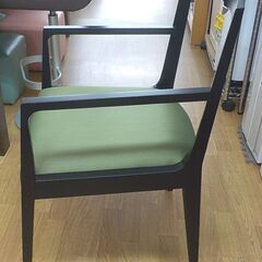 カッシーナ イクスシー East by Eastwest ジャスミン アームチェア 高79㎝ ブラック×グリーン cassina ixc. 西岡店の画像