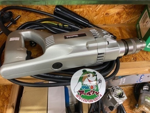 ?入荷!【電動工具】未使用プロ仕様マキタ逆転付電気ドリル 6304Ｒ 【地域最大電動工具の売場･エンジン工具 高価買取アールワン田川】