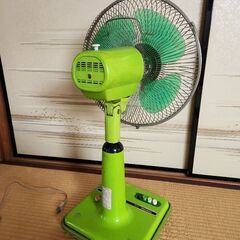 東芝レトロ扇風機(動作良好)の画像
