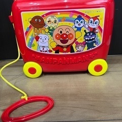 (終了)アンパンマン　持ち手付き　カート　コロコロ　トランク　カバン