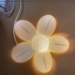 【譲渡先決定済み】お花のランプ