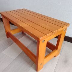 木製踏み台　耐荷重１００㎏　（約）幅440mmｘ奥220mmｘ高230㎜の画像