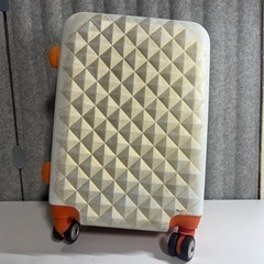 Mサイズ 63L キャリーケース（鍵無し品）