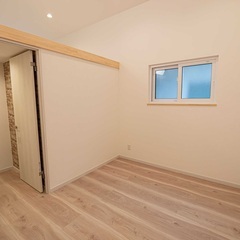 2023年製　トレーラーハウス　　住居　店舗　ホテル　別荘　子供部屋　事務所　などの画像