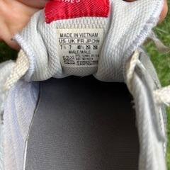 adidasスニーカーの画像