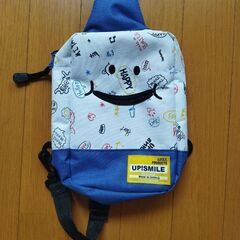 【中古】UP! SMILE　子供　キッズ用バッグ　ワンショルダー　斜めがけバッグの画像