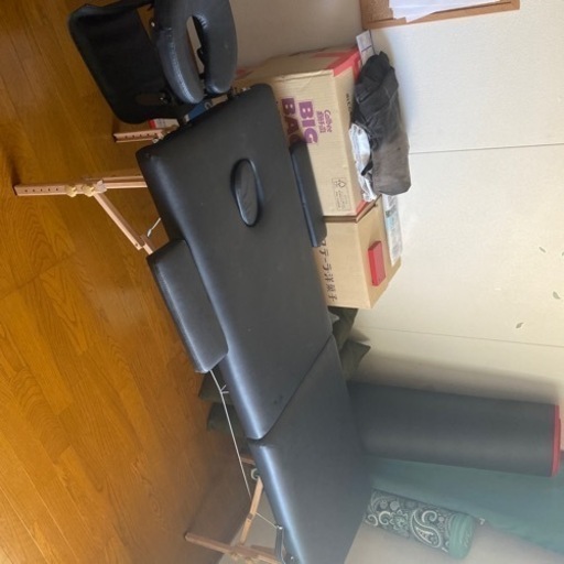 本日中折りたたみ式施術台ベット